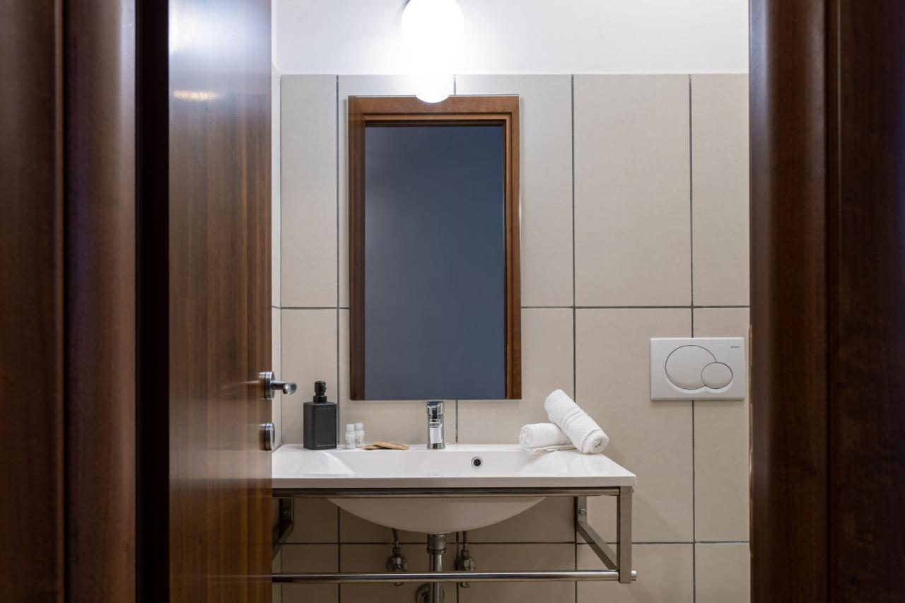 San Lorenzo Rooms Rome Extérieur photo