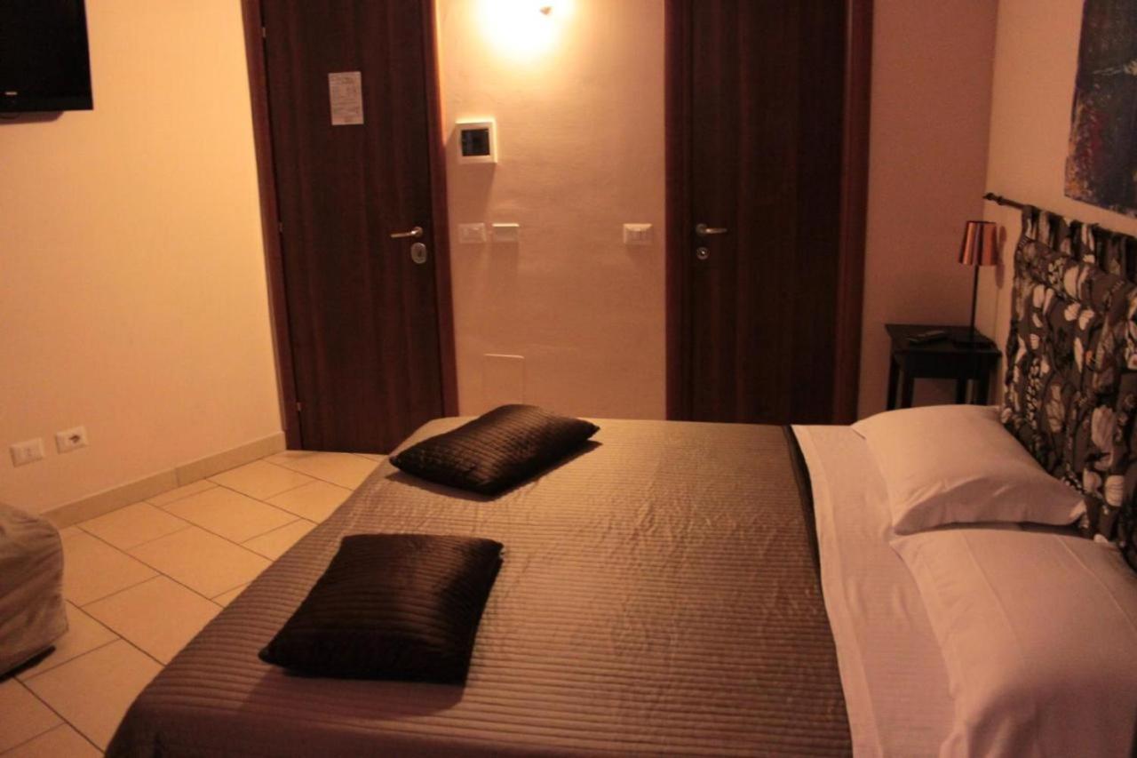 San Lorenzo Rooms Rome Extérieur photo