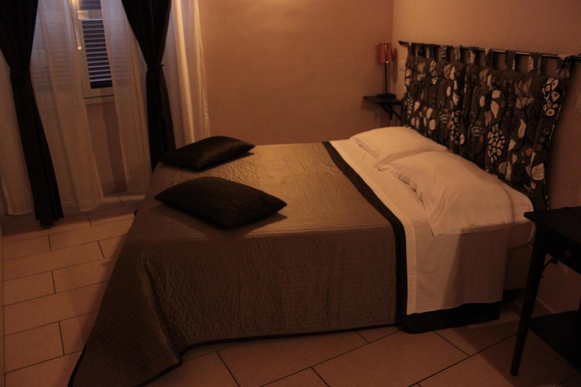 San Lorenzo Rooms Rome Extérieur photo